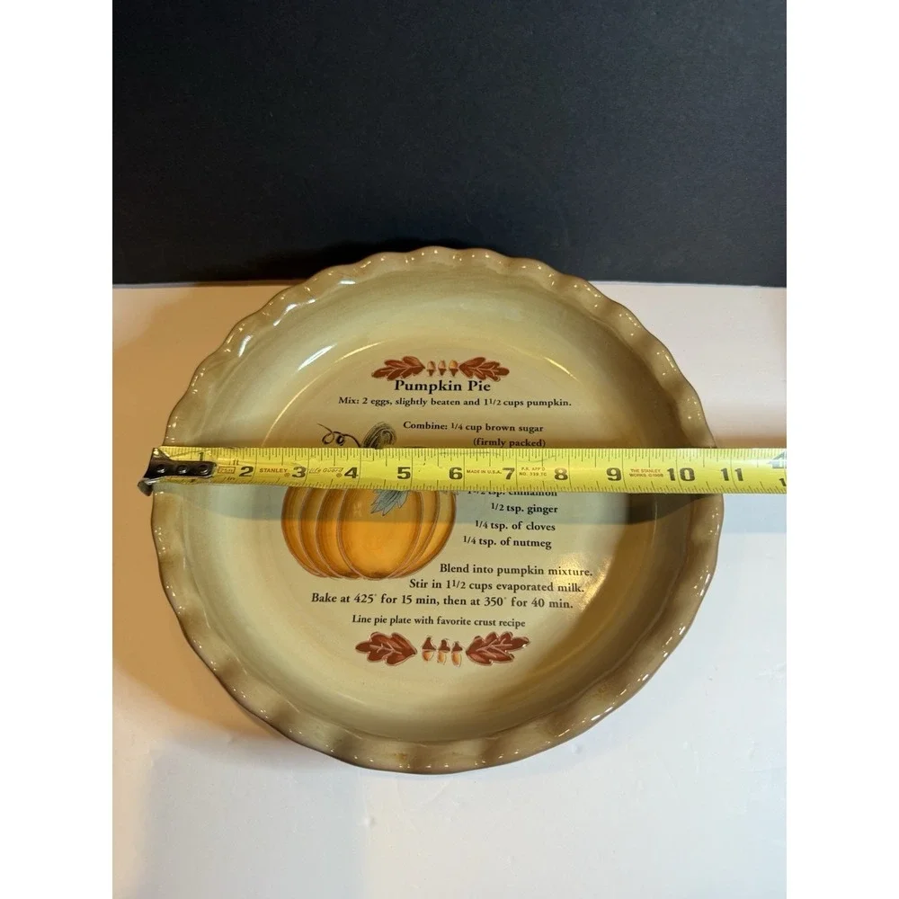 Harvest 2004 Pumpkin Pie Recipe Stoneware Pie Plate 11